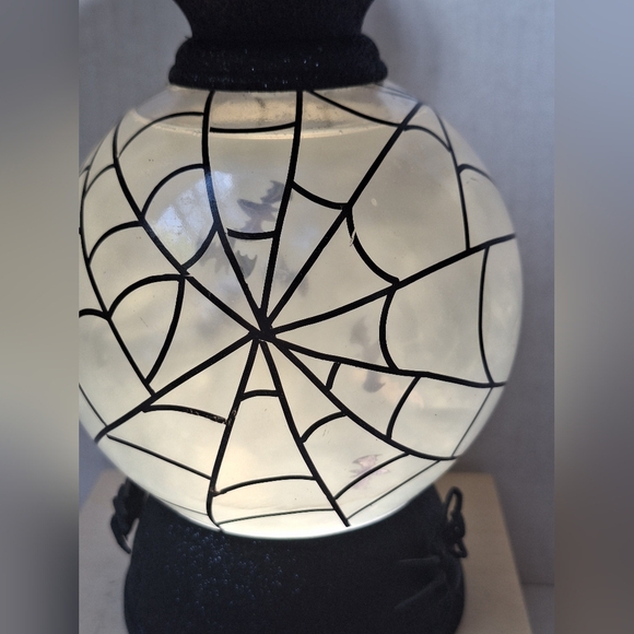 Bath & Body Works SpiderWeb Bats Globe Pedestal Candle Holder Halloween2020 - Picture 5 of 6